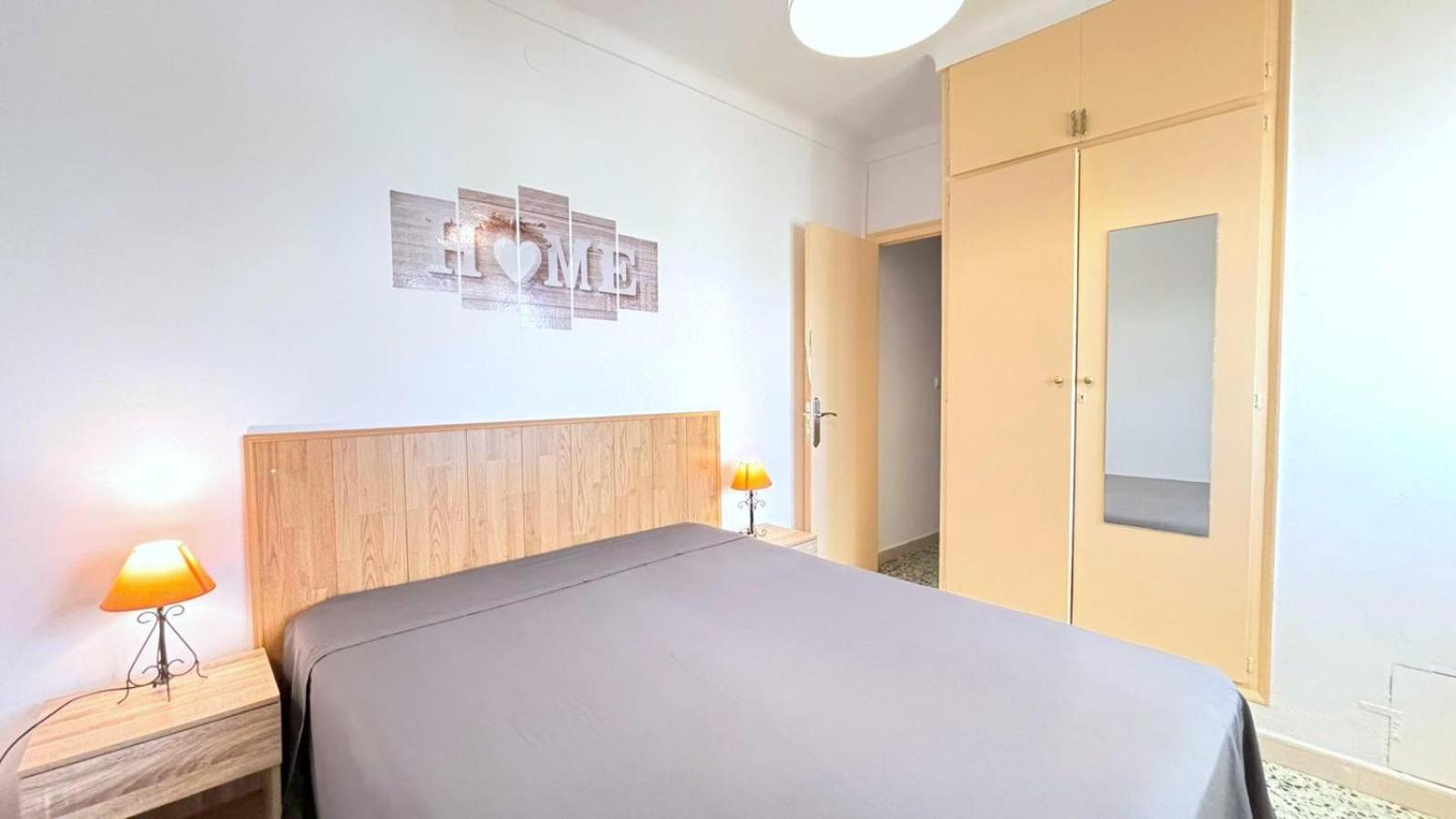 Appartement Cap Llarg à Roses Extérieur photo